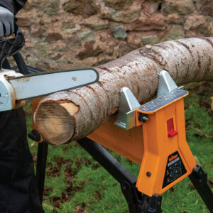 Strong jaws for working on logs & poles up to approx 300mm dia